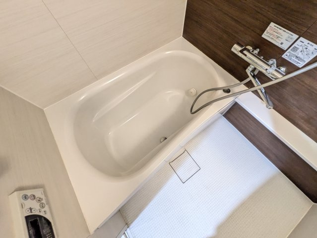 ＮＩＣＥアーバン平間の浴室
