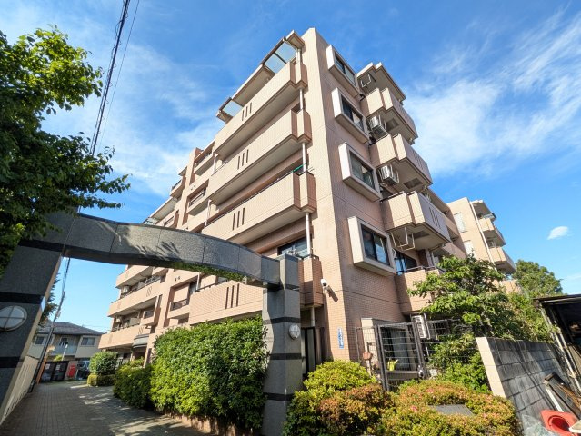 ＮＩＣＥアーバン平間の外観