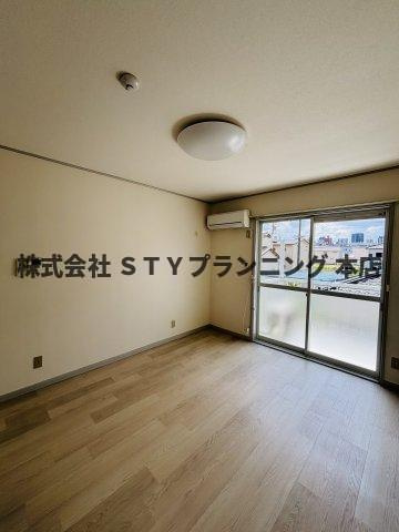仲介手数料0円！コーポ晃曜の洋室