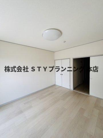 仲介手数料0円！コーポ晃曜の洋室