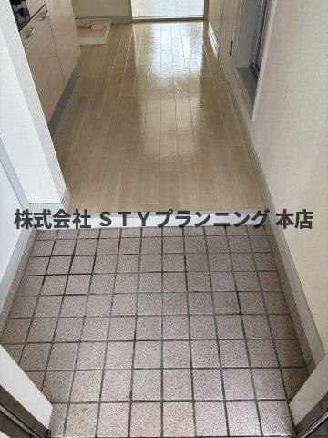 仲介手数料0円！コーポ晃曜の玄関