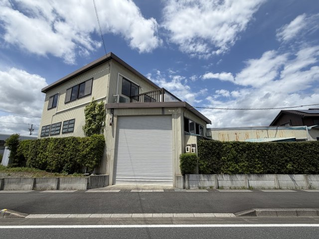 河合新原工場の外観