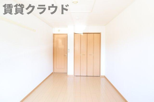 コモドフォレスタⅥの洋室|きれいな洋室です