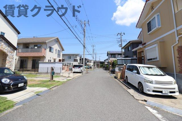 コモドフォレスタⅥの周辺
