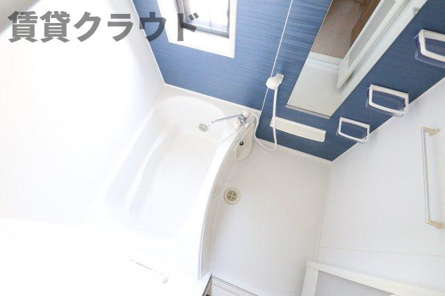 コモドフォレスタⅥのシャワールーム|お風呂で日々の疲れを落としましょう