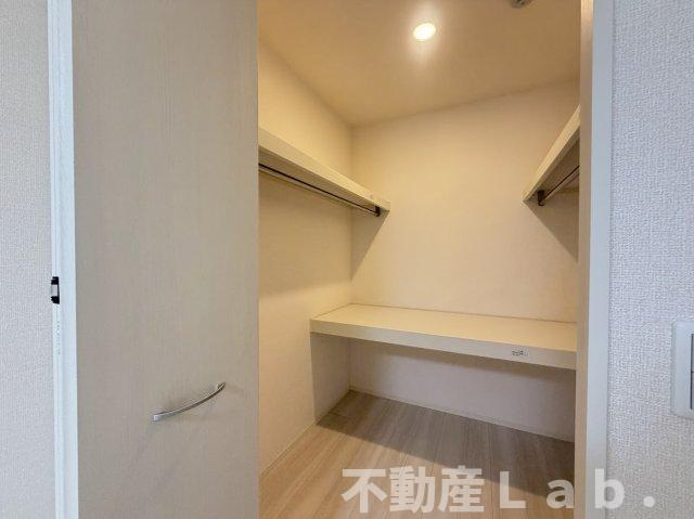 リヴェール近見の収納|※同一建物別号室のお写真です。