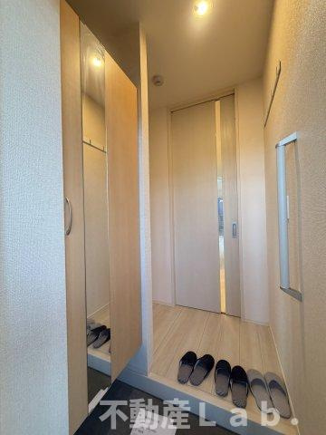 リヴェール近見の玄関|※同一建物別号室のお写真です。