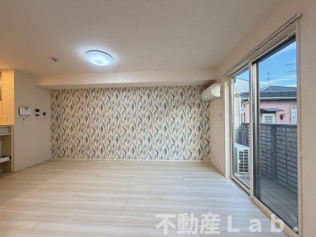 リヴェール近見の居間・リビング|※同一建物別号室のお写真です。