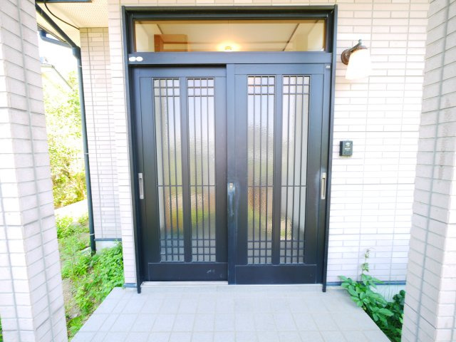 長生郡白子町古所　平屋中古戸建の玄関|内装リフォーム済み令和8年5月 都市ガス 平成11年築3DK平屋 白子海岸まで車約3分 インターそば
