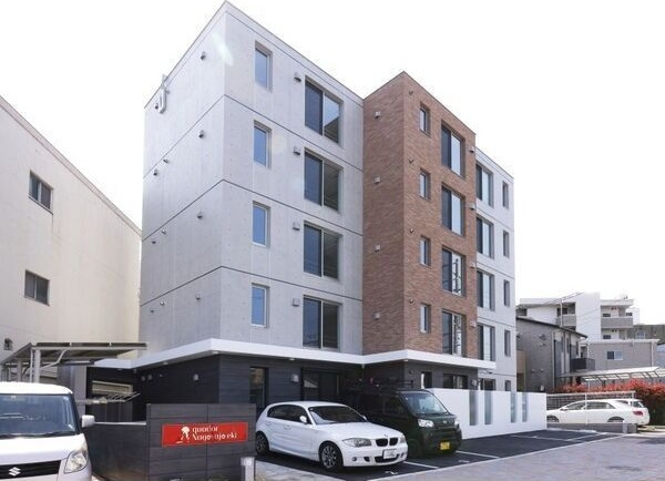 quador名古屋城駅の外観