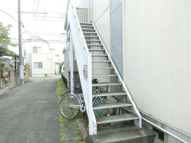共用階段