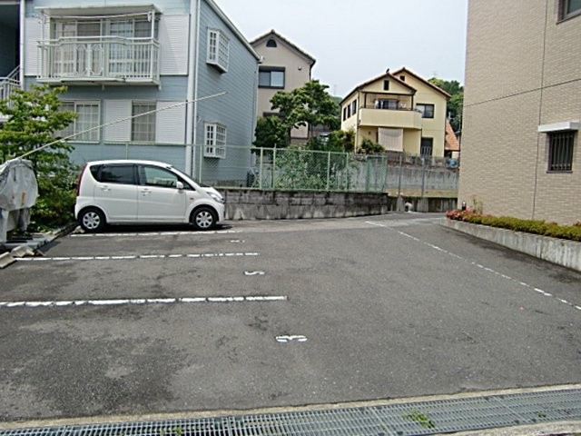 フローラル宝塚の駐車場|駐車場があります