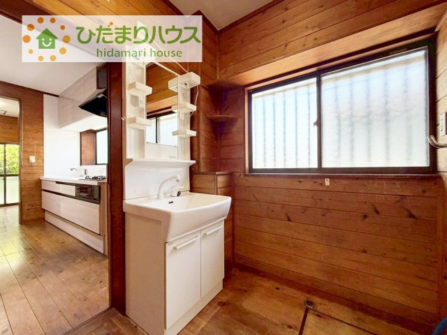 【独立洗面台】 | つくば市自由ケ丘　中古戸建 | シンプルで使い勝手の良い独立洗面台！