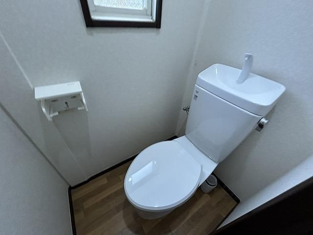 横浜市瀬谷区三ツ境のアパートのトイレ