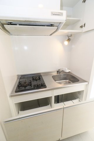 アルファシオ　ディフォンド　4階のキッチン|別号室のものになります。現状優先です。