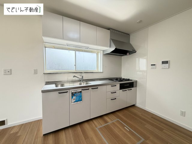 【キッチン】 | 上里町嘉美　中古住宅   | 現地(2026年6月撮影)
