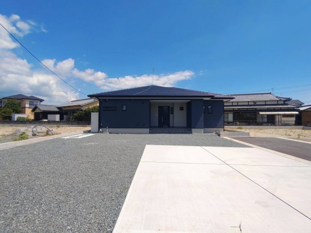 みやま市瀬高町山門の新築一戸建の駐車場