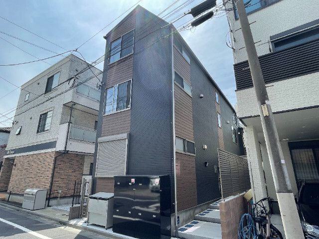 ザ　ルームス羽田の外観