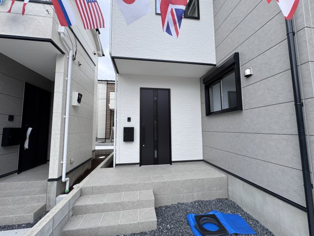 流山市加４丁目新築戸建【流山北小学校:7分】のエントランス|エントランス