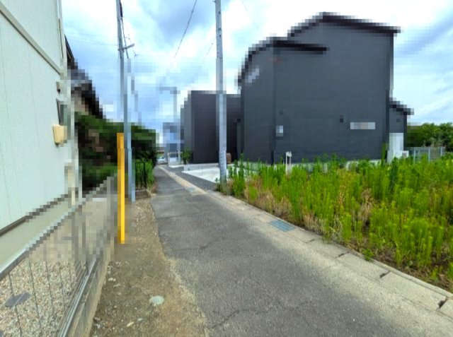 小牧市藤島町居屋敷　新築戸建の前面道路含む現地写真|前面道路含む現地写真です