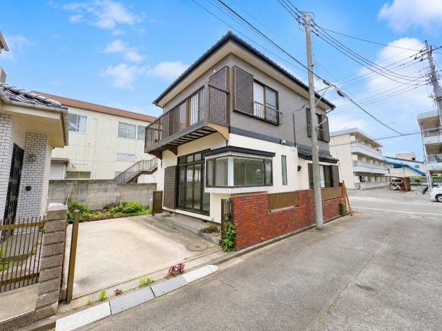 あきる野市二宮東2丁目　中古戸建の駐車場|駐車スペース