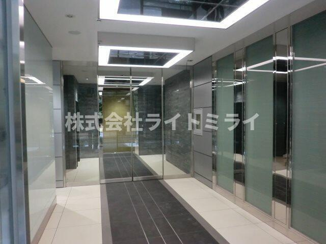 ＺＯＯＭ市谷本村町のエントランス| 