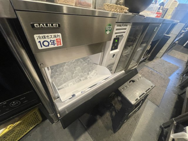 津山市小性町 ３階建 店舗の設備|製氷機