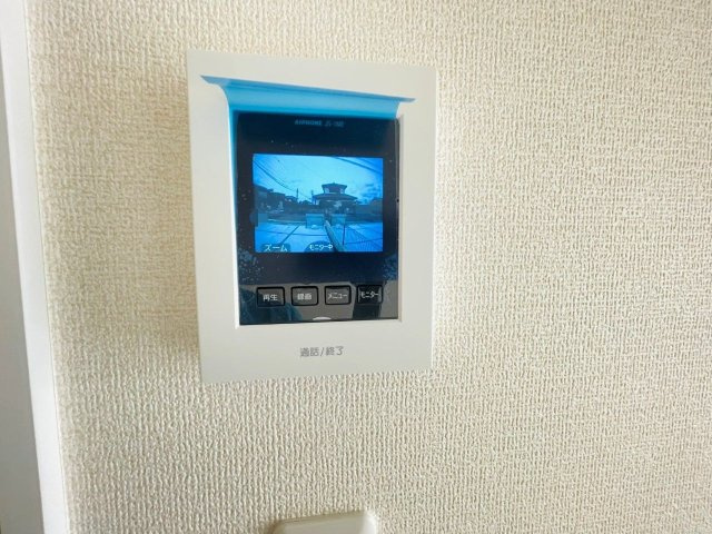 豊田第53野見山町　新築分譲住宅　全2棟　1号棟のセキュリティ|モニター付きインターホンで来客対応も安心です♪
