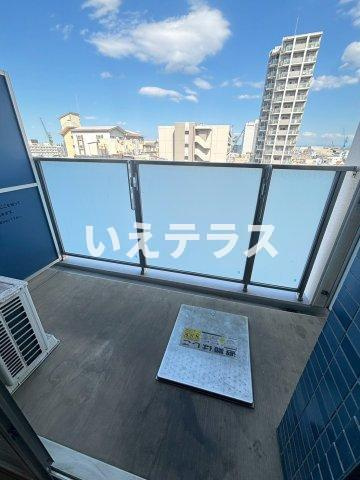 プレサンスTHE神戸のバルコニー