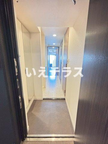 プレサンスTHE神戸の玄関