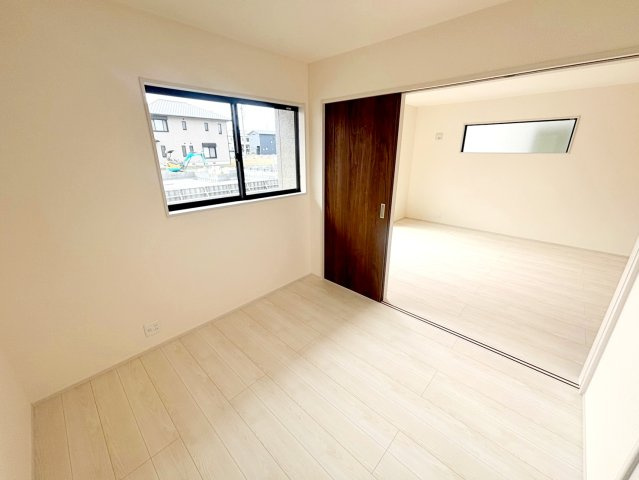 焼津市石津　3期／の洋室