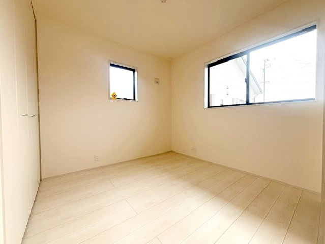 焼津市石津　3期／の洋室
