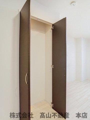 宗像市稲元４丁目のアパートの収納