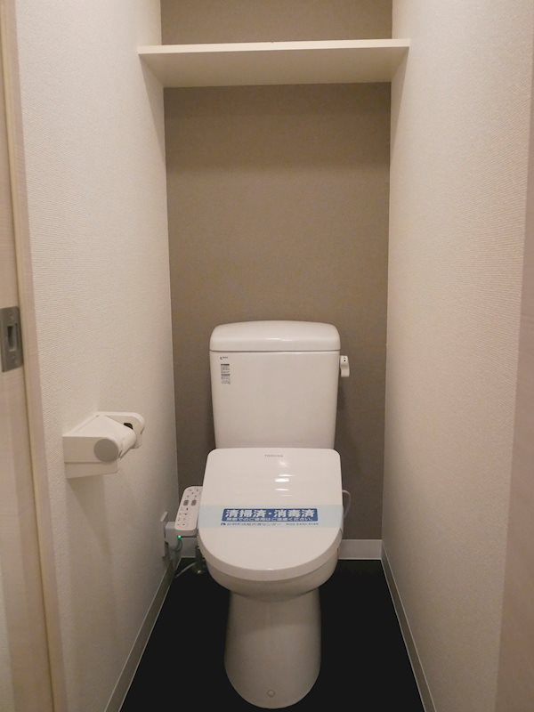 フェニックス横須賀中央のトイレ|清潔感のあるトイレです
