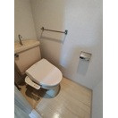 サンレジデンスのトイレ|コンパクトで使いやすいトイレです