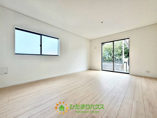 古河市大山第８　新築一戸建て　01　クレイドルガーデンの居間・リビング