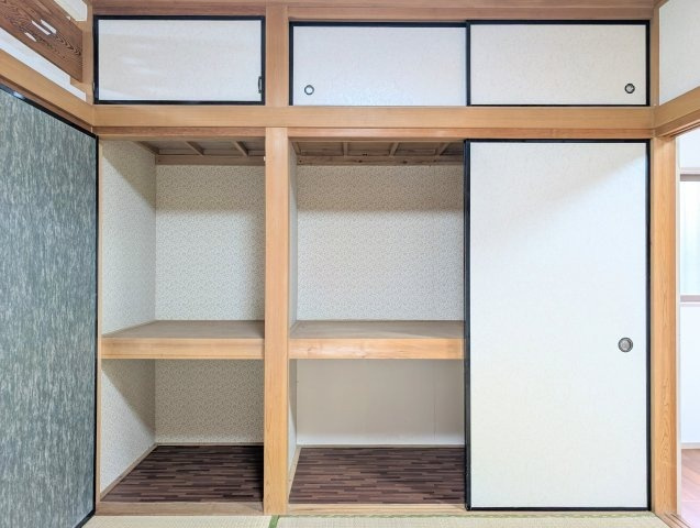 ヴィラ三崎の収納|和室収納
