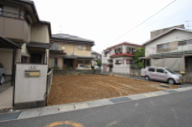 高知市佐々木町　新築戸建　②の外観|土地面積　113.74㎡（約34.40坪）　建物面積　80.16㎡（約24.24坪