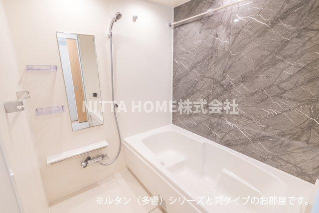アストラル　グレアⅠの浴室|【イメージ写真】１坪以上の広々浴槽◎追炊き機能＆浴室乾燥機を完備◎