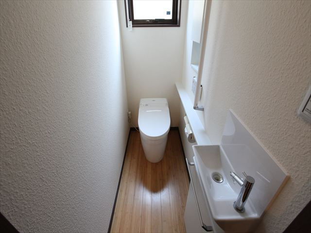 【トイレ】の画像