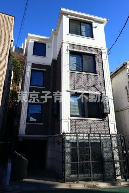 Ａｐａｒｔｍｅｎｔ小石川後楽園の外観