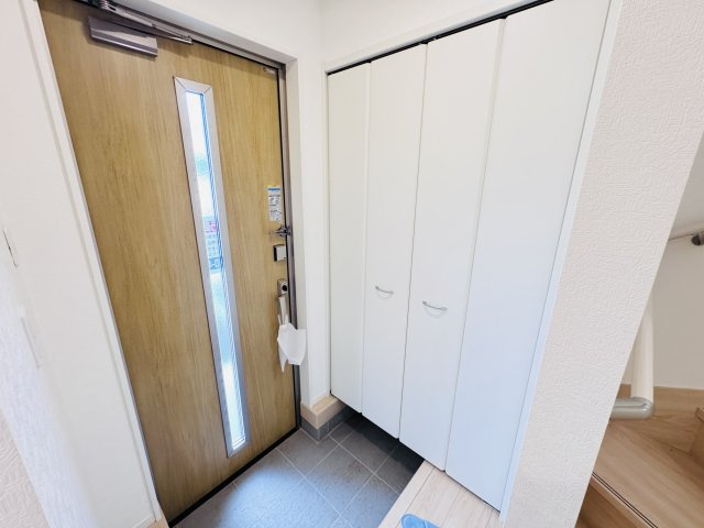 柏市伊勢原１丁目新築戸建（伊勢原第７）の玄関|玄関ホール・シューズクローゼット