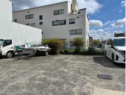 大東市寺川　貸工場 [物件番号：1005868]の駐車場