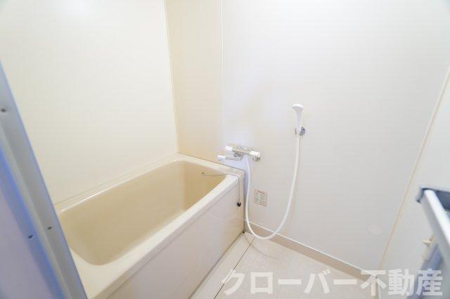 ハイツサウスウィンドの浴室