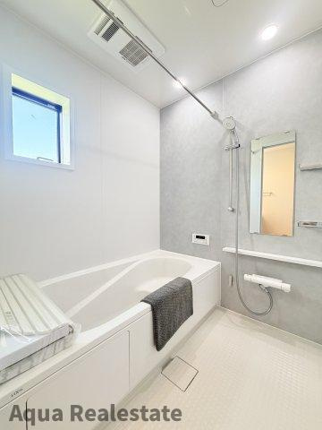 リナージュ藍住町矢上 第1期の浴室|きれいなお風呂です
