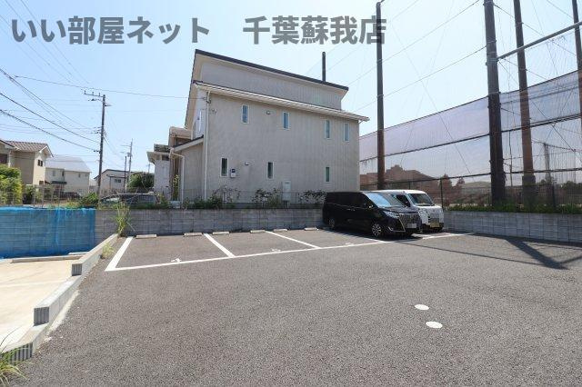 ＬｕｃｅＣの駐車場|駐車場に車を止められます