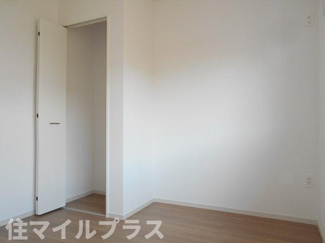 【洋室】 | 郡山市片平町新蟻塚新築一戸建て1棟 | 個人の部屋や寝室として使える洋室です