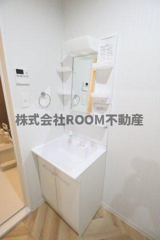 ミライデイズ三股の洗面所|明るい洗面所です