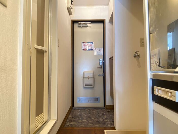 キャッスル多摩川の玄関