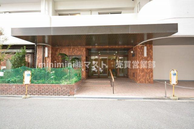 ストークマンション長堀のエントランス